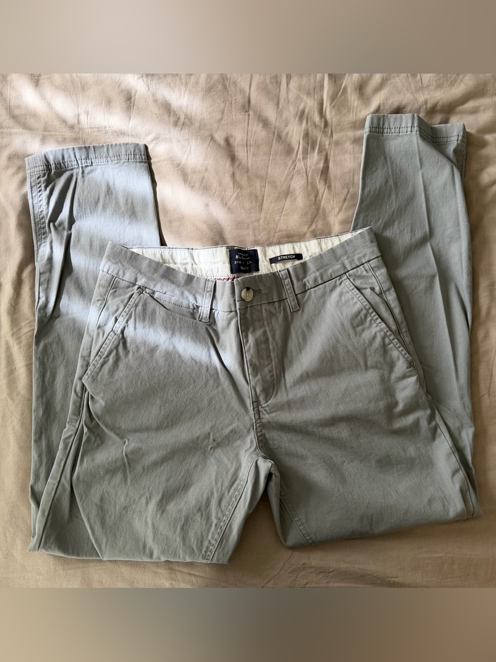 Men's Stretch Chino Pants in Light Gray